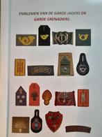 Overzicht emblemen Garde Grenadiers en jagers, Verzamelen, Militaria | Algemeen, Ophalen of Verzenden, Landmacht, Nederland, Embleem of Badge