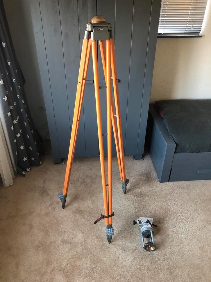 Vintage houten statief driepoot Rijkswaterstaat - 175 cm, Antiek en Kunst, Antiek | Gereedschap en Instrumenten, Ophalen