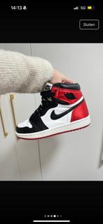 Jordan 1 high satin, Kleding | Dames, Schoenen, Ophalen of Verzenden
