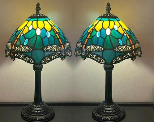 2 tafellampen tiffany stijl glas in lood met libelles, Huis en Inrichting, Lampen | Tafellampen, Ophalen of Verzenden