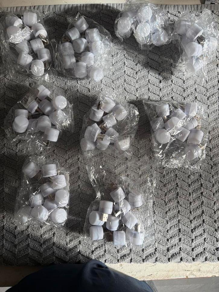 Partij USB LED Nachtlampjes - Wit 80 stuks, Computers en Software, USB Sticks, Nieuw, Verzenden