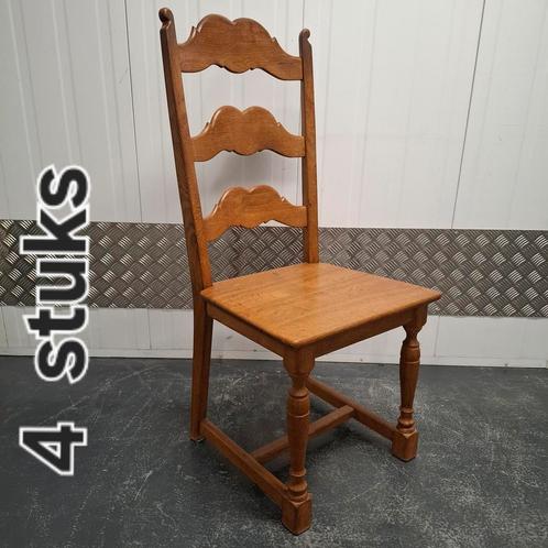 Antieke (?) Brocante Landelijke 4 stoelen houten stoel, Huis en Inrichting, Stoelen, Gebruikt, Vier, Hout, Bruin, Ophalen