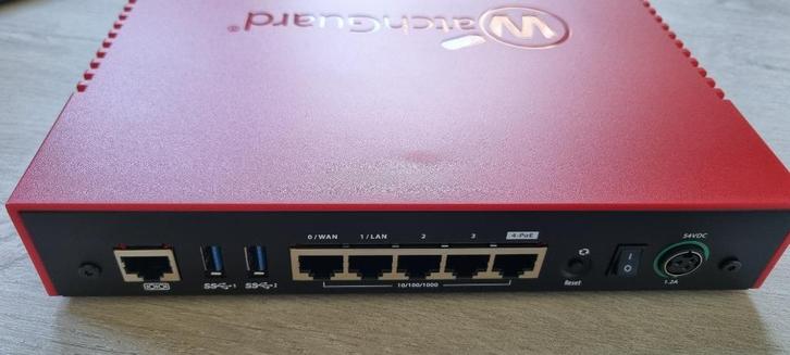 Watchguard Firewall T40-W met 3 jaar TSS subscriptie, Computers en Software, Netwerk switches, Nieuw, Ophalen of Verzenden