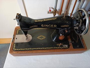 Antieke Singer Naaimachine - Decoratief & Functioneel beschikbaar voor biedingen