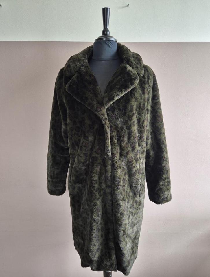 Carnavals bontjas Panterprint Groen maat XL Jas thema panter, Kleding | Heren, Carnavalskleding en Feestkleding, Gedragen, Kleding