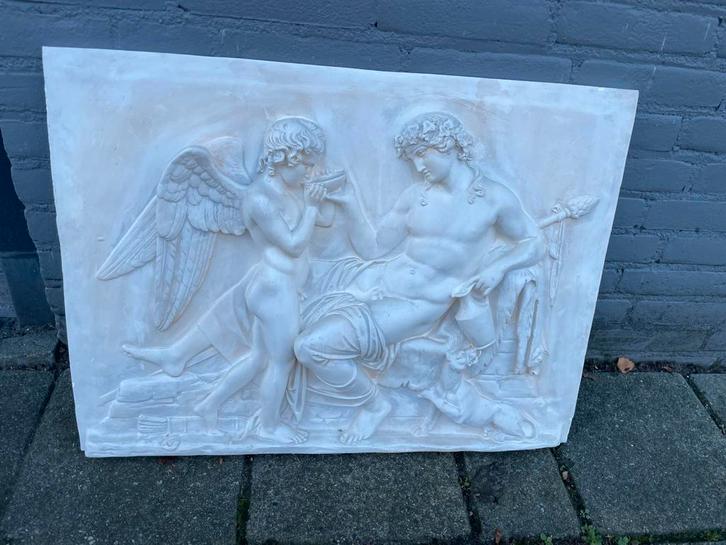 Design Toscano Eros en Dionysus hoogreliëf gipsen. Wandplaat, Huis en Inrichting, Woonaccessoires | Wanddecoraties, Zo goed als nieuw