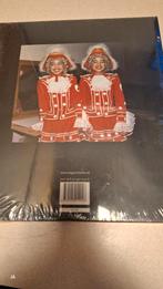 Fotoboek Bert Nienhuis in seal, Ophalen of Verzenden, Nieuw, Fotografen