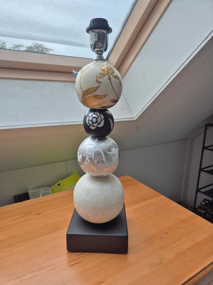 Unieke decoratieve lamp, Huis en Inrichting, Lampen | Hanglampen, Zo goed als nieuw, 50 tot 75 cm, Hout, Overige materialen, Ophalen of Verzenden