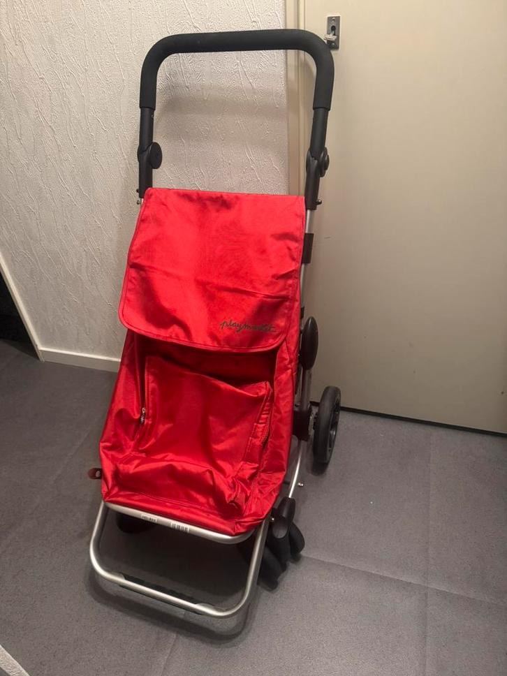 Playmarket, Sieraden, Tassen en Uiterlijk, Tassen | Reistassen en Weekendtassen, Zo goed als nieuw, Rood, 30 cm of meer, Ophalen of Verzenden