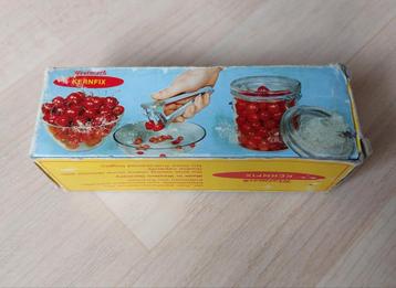 Westmark Kernfix vintage dubbele kersenontpitter; nieuw. beschikbaar voor biedingen