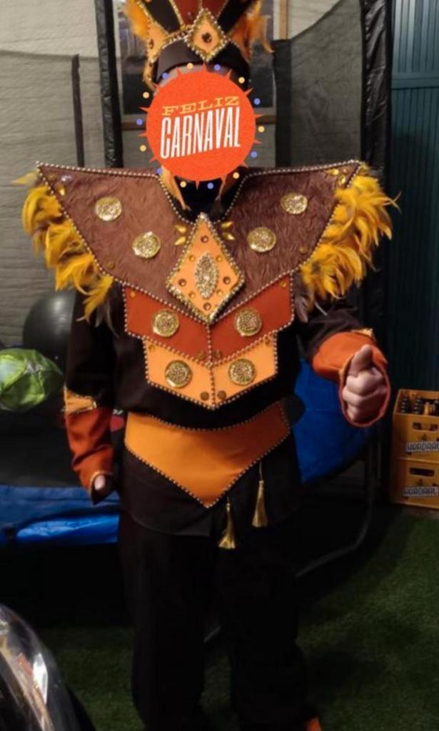 Loopgroep carnaval carnavalspakken carnavals pakken optocht, Hobby en Vrije tijd, Feestartikelen | Verhuur, Ophalen