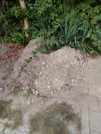 Gratis Gebroken puin op te halen. Menggranulaat,, Tuin en Terras, Ophalen, Zo goed als nieuw, Overige typen