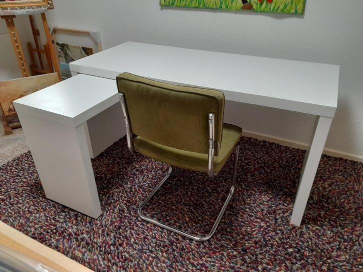 Ikea Malm bureau met uitschuifblad, Huis en Inrichting, Bureaus, Gebruikt, Bureau, Ophalen