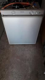 Dometic RM-5310 absorptie inbouw koelkast, Ophalen of Verzenden, Gebruikt, Kombuis en Sanitair