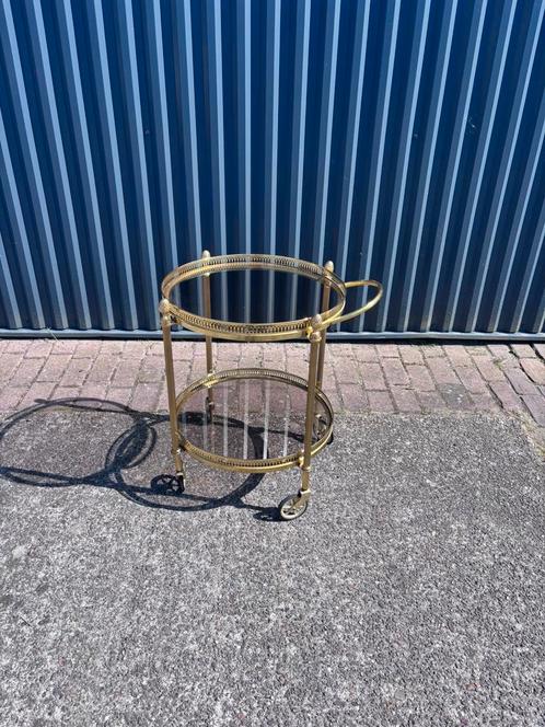 Vintage serveerwagen barcart trolley messing, Huis en Inrichting, Tafels | Bijzettafels, Gebruikt, Rond, Minder dan 55 cm, Glas