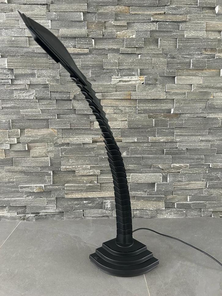 Vintage 1970 tafellamp zwart ‘snake’ Mario Bertorelle Italy, Huis en Inrichting, Lampen | Tafellampen, Zo goed als nieuw, 75 cm of meer