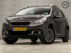 Peugeot 2008 1.2 PureTech Style (NAVIGATIE, BLUETOOTH, CRUIS, Auto's, Peugeot, Voorwielaandrijving, Stof, Gebruikt, 1199 cc