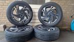 Hyundai i20 Bayon Bi-Color VELGEN MICHELIN ZGAN 52910-00200, Ophalen, Gebruikt, 16 inch, Banden en Velgen