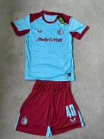 Feyenoord tenue nieuw maat S, Sport en Fitness, Voetbal, Ophalen of Verzenden, Nieuw