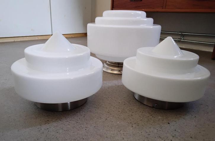 Gispen style lampen vintage jaren 30 trap kappen wit glas, Huis en Inrichting, Lampen | Plafondlampen, Zo goed als nieuw, Glas