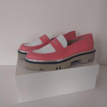 Pollini - loafers - nieuw - 38 - leer beschikbaar voor biedingen