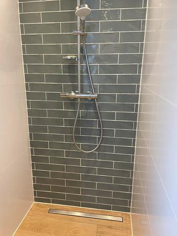 Jade kleur Glans tegels 7,5X30 CM (2 M2) CIFRE COLONIAL beschikbaar voor biedingen