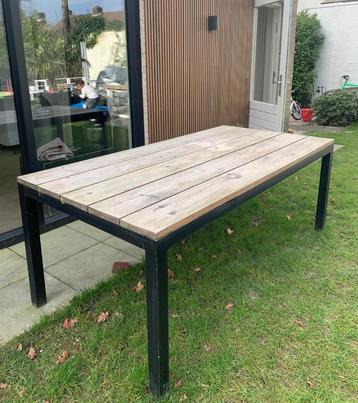 Tuintafel Douglas hout en aluminium