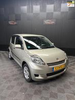 Daihatsu Sirion 2 1.0-12V Premium | Nieuwe APK |, Auto's, Voorwielaandrijving, Stof, Gebruikt, Beige