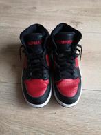 Nike Jordan Jumpman maat 41, Gedragen, Nike Air Jordan, Ophalen of Verzenden, Sneakers of Gympen