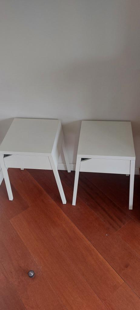 Set 2 metalen nachtkastjes, Huis en Inrichting, Slaapkamer | Nachtkastjes, Zo goed als nieuw, 55 tot 70 cm, Minder dan 45 cm, Metaal of Aluminium