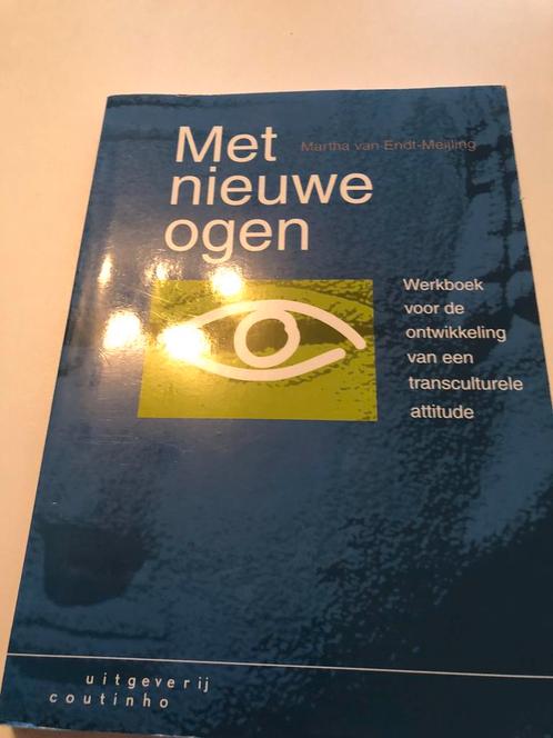 M. van Endt-Meijling - Met nieuwe ogen, Boeken, Wetenschap, Zo goed als nieuw, Ophalen