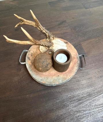 Prachtig geweitje landelijk / sober / vergrijsd beschikbaar voor biedingen