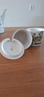 Vintage Figgjo Suikerpot en melkkannetje, Ophalen of Verzenden, Aardewerk, Overige stijlen, Overige typen