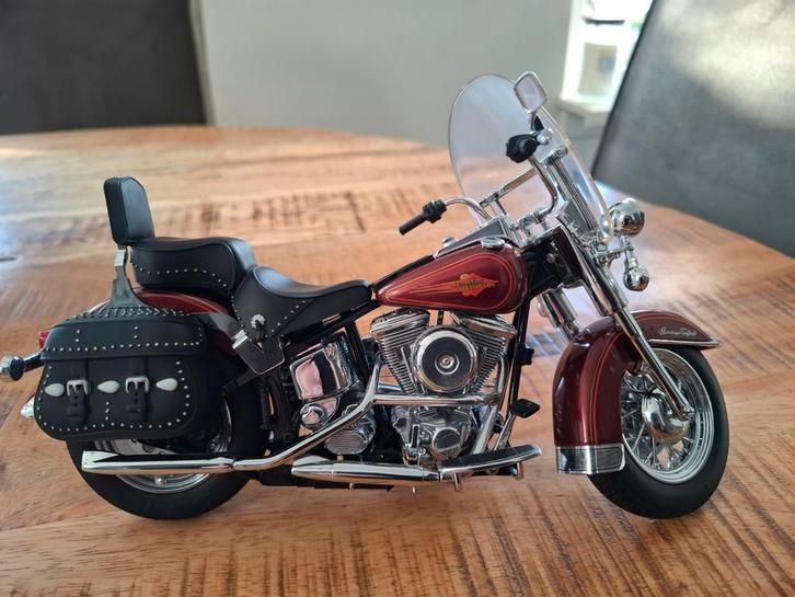 Franklin Mint Harley Davidson Softail Classic 1:10, Hobby en Vrije tijd, Modelauto's | 1:5 tot 1:12, Zo goed als nieuw, Motor
