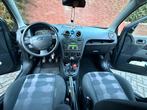 Ford Fusion 1.4 16V 2010 Grijs, Auto's, Ford, Voorwielaandrijving, 15 km/l, 49 €/maand, Origineel Nederlands