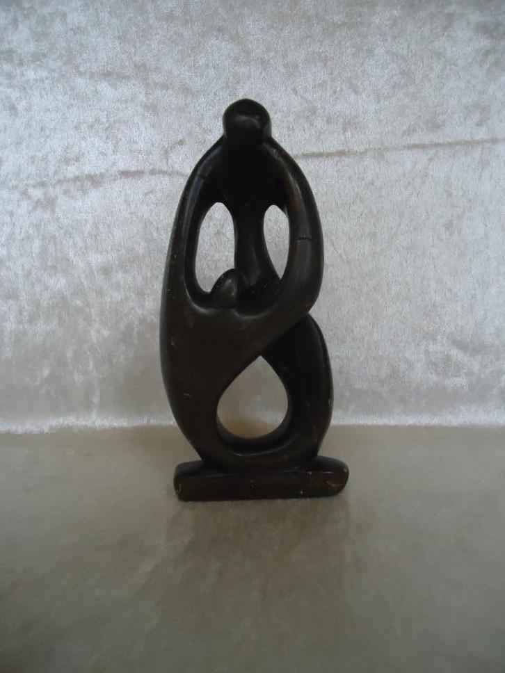 Sculptuur van serpetine steen ** Two lovers ** - M. Chamba -, Antiek en Kunst, Kunst | Beelden en Houtsnijwerken, Ophalen of Verzenden