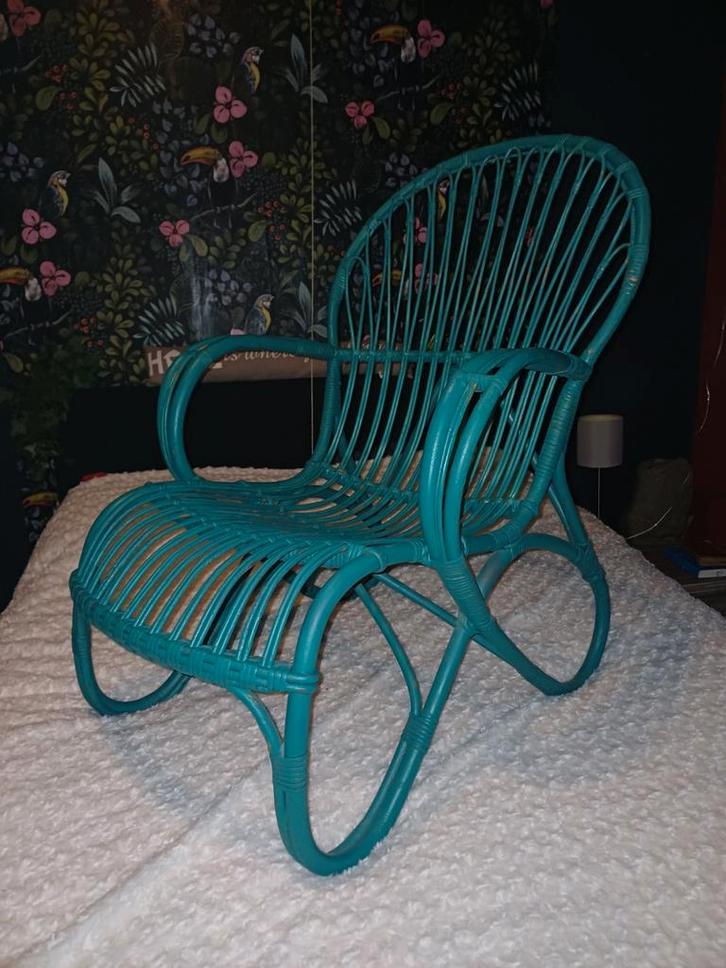 Vintage Rotan Stoel - Turquoise, Antiek en Kunst, Antiek | Meubels | Stoelen en Banken, Ophalen