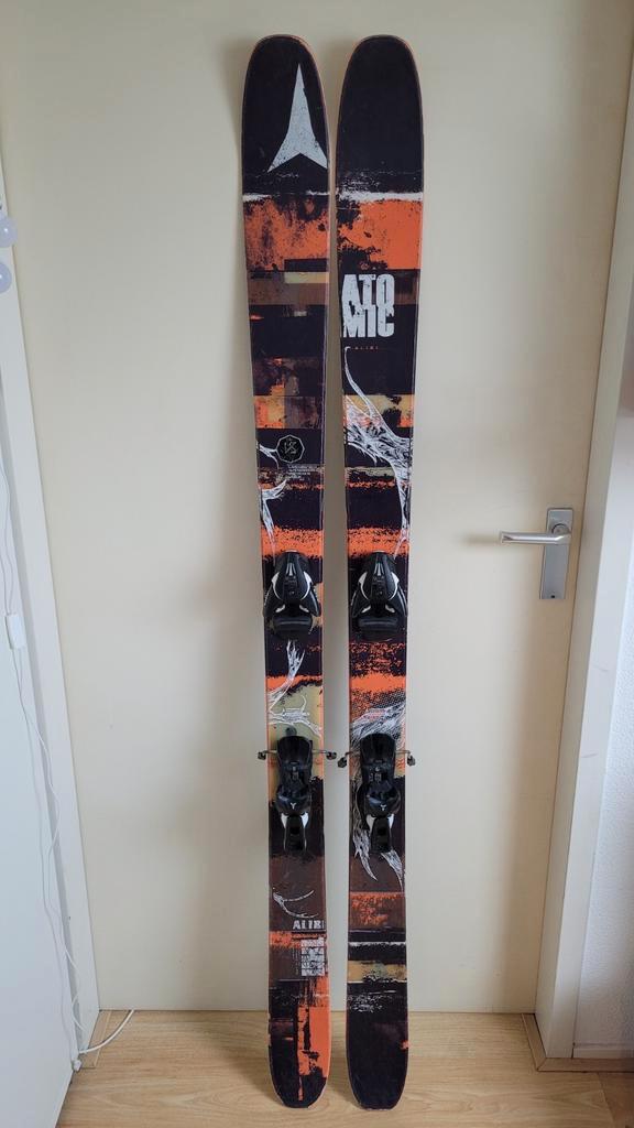 Atomic Vantage Alibi 180cm Freeride piste / off piste ski, Sport en Fitness, Skiën en Langlaufen, Zo goed als nieuw, Ski's, Atomic