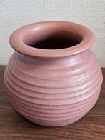 Vintage keramiek design vaas ribvaas ribbelvaas geribd roze, Gebruikt, Overige kleuren, Aardewerk of Porselein, Ophalen of Verzenden