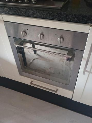 Inbouw oven keukenkast 60Bx78Hx56D beschikbaar voor biedingen
