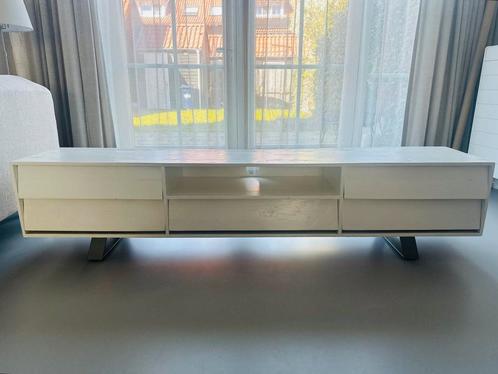 TV cast / meubel - DELIFE, Huis en Inrichting, Kasten | Televisiemeubels, Gebruikt, Minder dan 100 cm, 150 tot 200 cm, 25 tot 50 cm