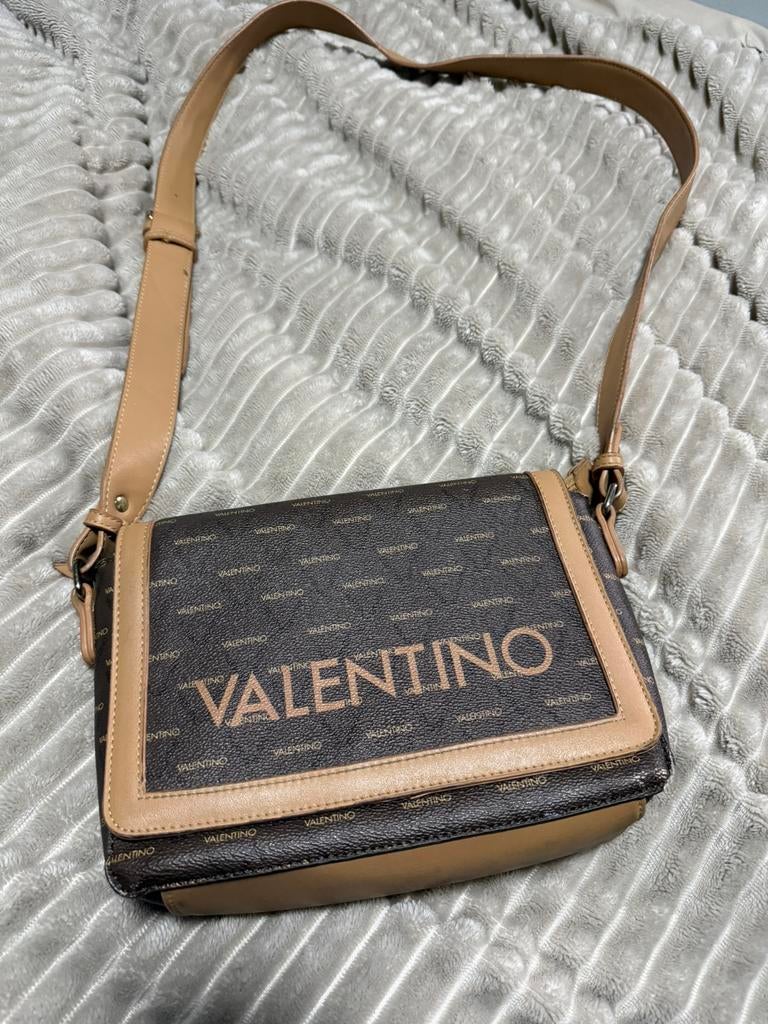 Valentino tasje, Ophalen of Verzenden, Zo goed als nieuw, Zwart, Schoudertasje