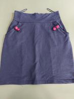 Donkerblauw rokje met rode details mt 38, Maat 38/40 (M), Blauw, Ophalen of Verzenden, Gedragen