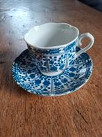 Vintage blauw-wit kop en schotel, Antiek en Kunst, Antiek | Servies los, Ophalen
