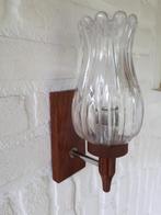Vintage retro wandlamp glas hout Mid Century Design jaren 60, Ophalen of Verzenden, Zo goed als nieuw, Glas, Vintage retro jaren 60 glas Design Mid Century.