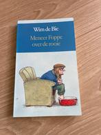 Meneer Foppe over de rooie - Wim de Bie, Boeken, Ophalen of Verzenden, Zo goed als nieuw, Nederland