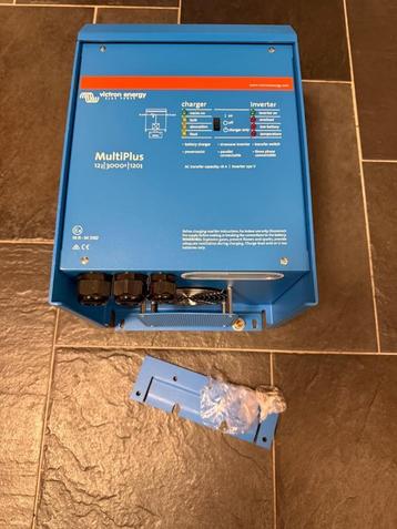 Victron Multiplus 12/3000/120-16 omvormer - lader beschikbaar voor biedingen