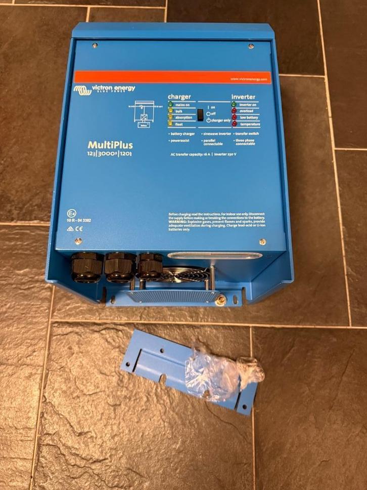 Victron Multiplus 12/3000/120-16 omvormer - lader, Watersport en Boten, Navigatiemiddelen en Scheepselektronica, Zo goed als nieuw