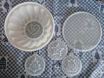 Vintage Tupperware puddingvorm-verwisselbare bodems + deksel, Huis en Inrichting, Keuken | Tupperware, Ophalen of Verzenden