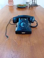 retro bakeliet telefoon zwart tafelmodel, Antiek en Kunst, Curiosa en Brocante, Ophalen